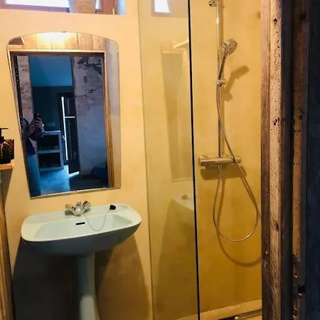 Schuurloft Hof Bogaerde Met Biozwembad, Veldzicht & Uilennest بيت للعطل